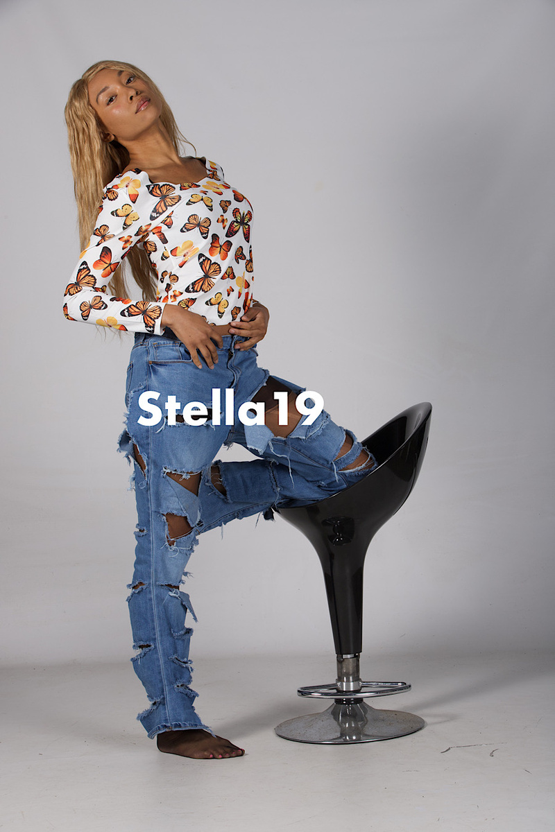 Female model photo shoot of Stella24 by Steven Swafford in Newnan, GA