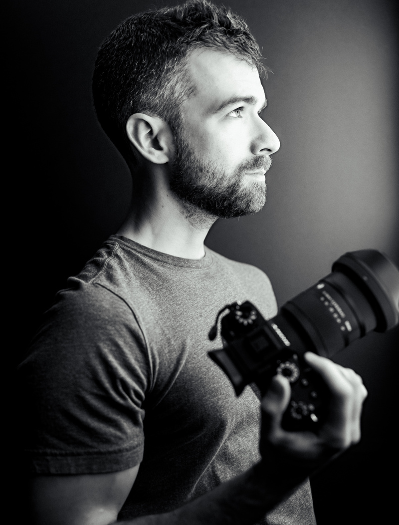 Male model photo shoot of Pixelnickphotography