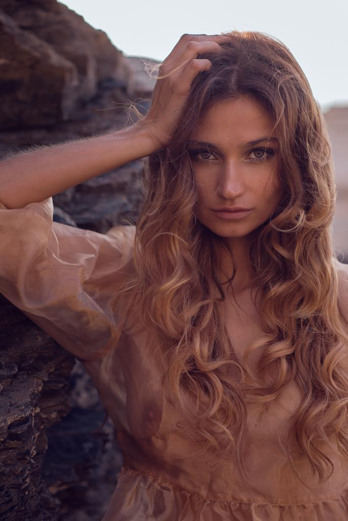 Female model photo shoot of Ilvy Kokomo in Crete