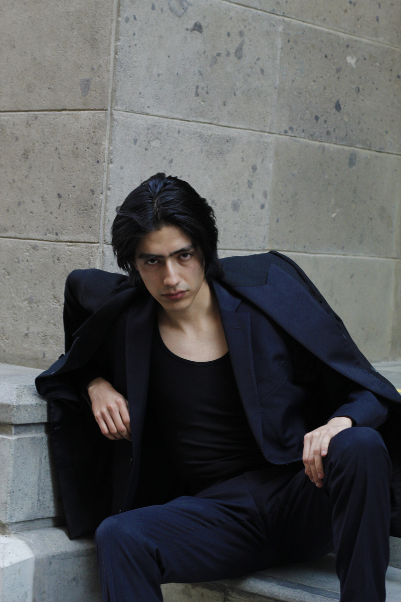 Male model photo shoot of Abraham Portillo in CDMX