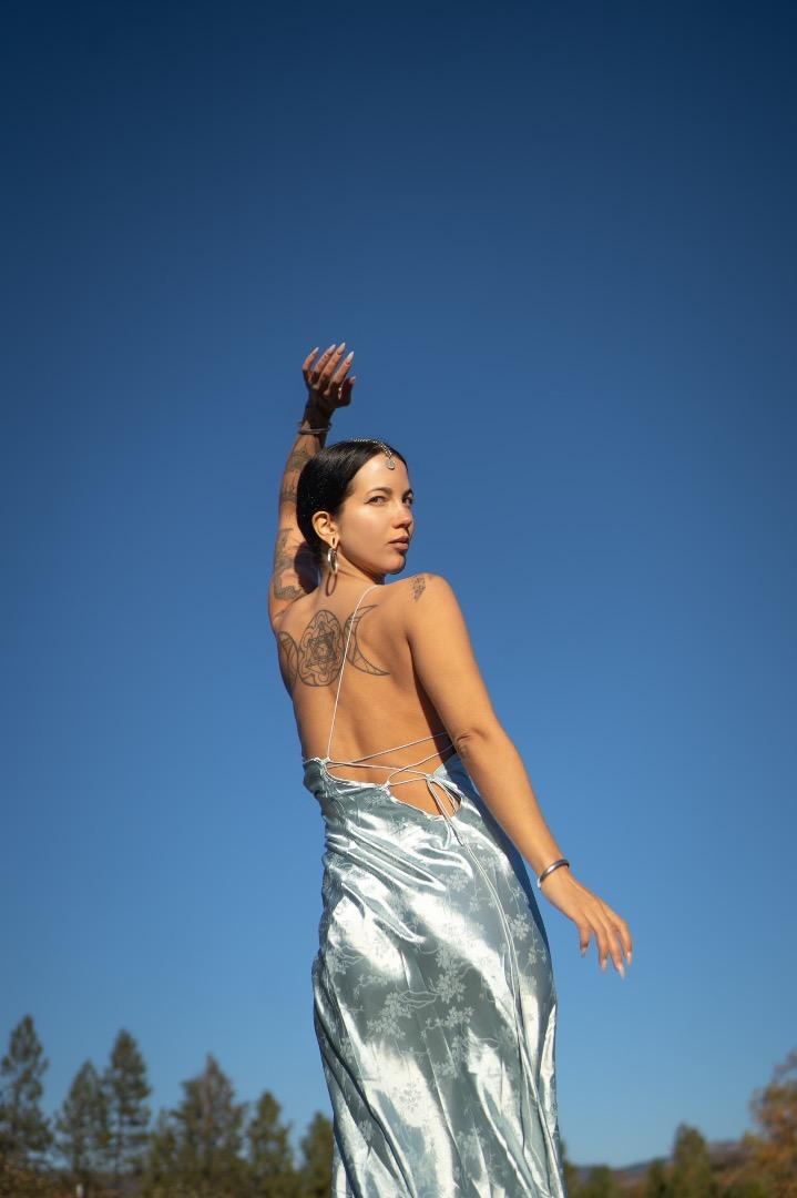 Female model photo shoot of Sara Zelenika