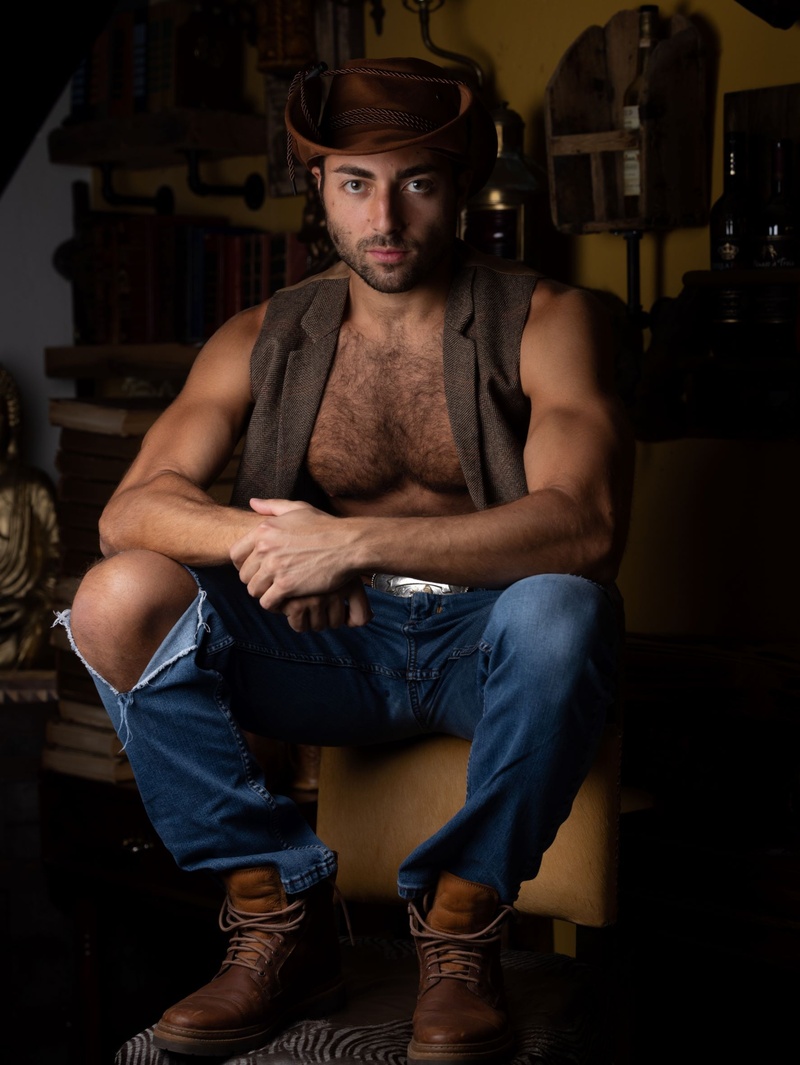 Male model photo shoot of NikitaS