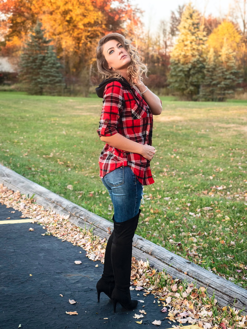 Female model photo shoot of Brooke Crawford by Steve B1