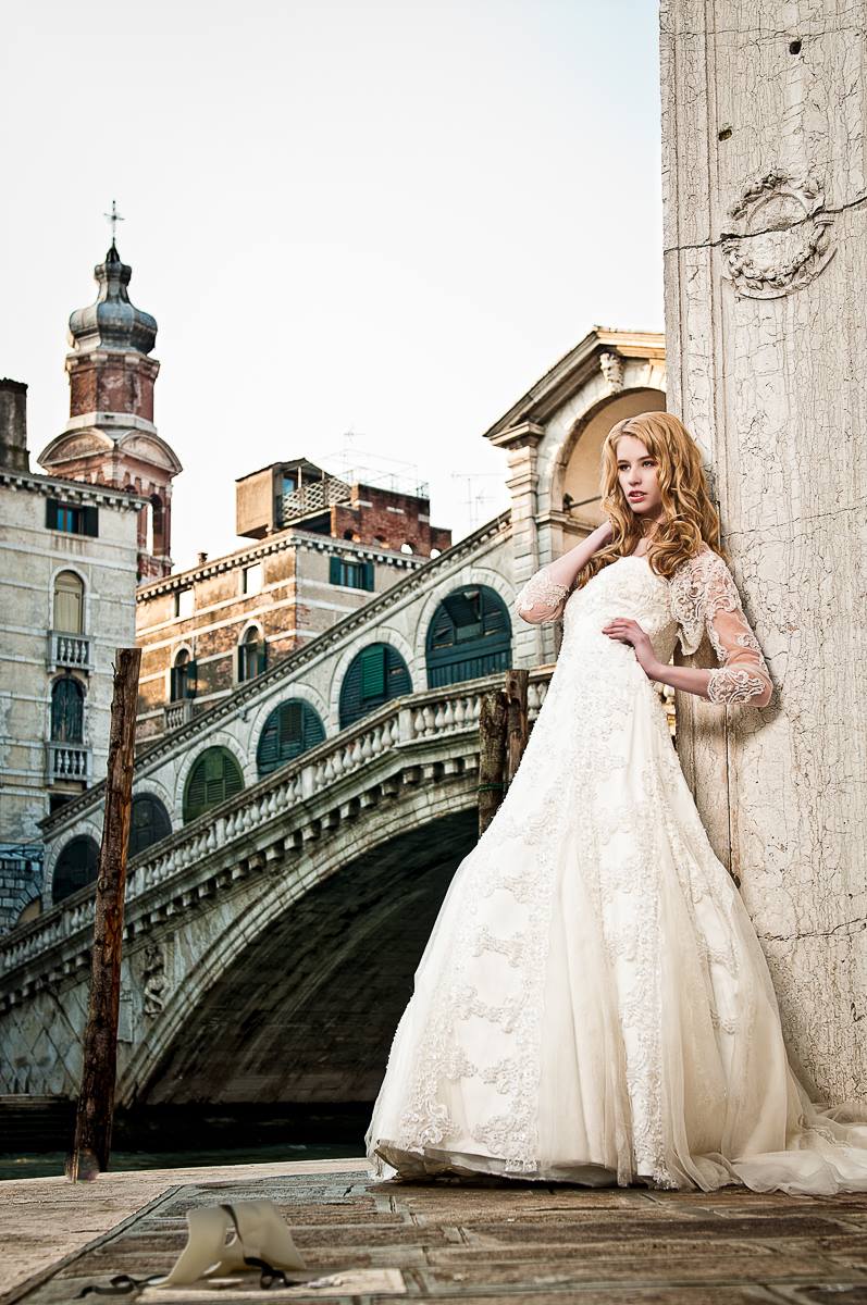 Male model photo shoot of Saso PAPP VISUALS in Rialto bridge, Venice, Italy