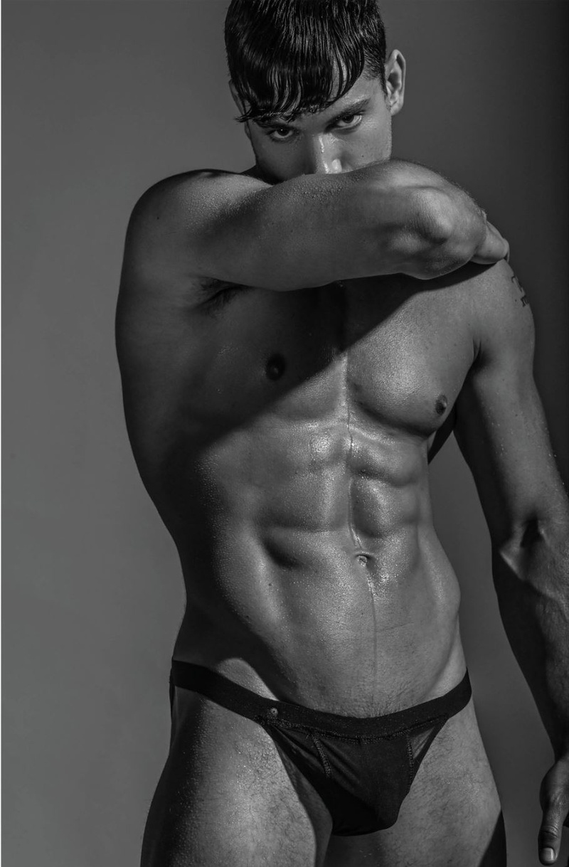 Male model photo shoot of benlechter