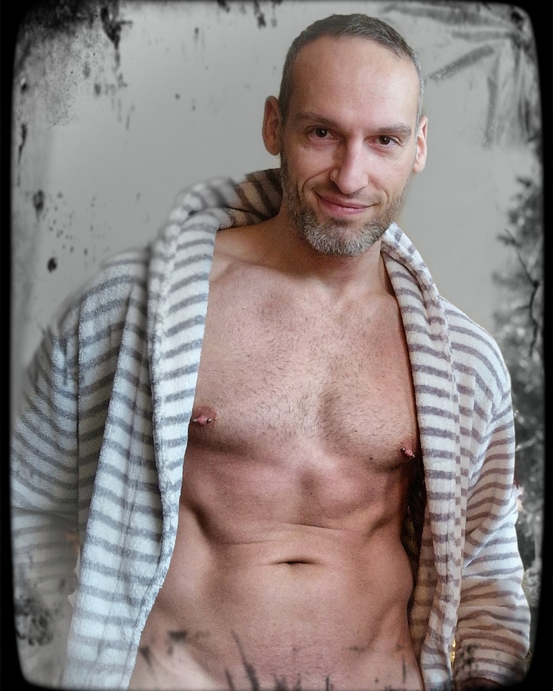 Male model photo shoot of Andre86