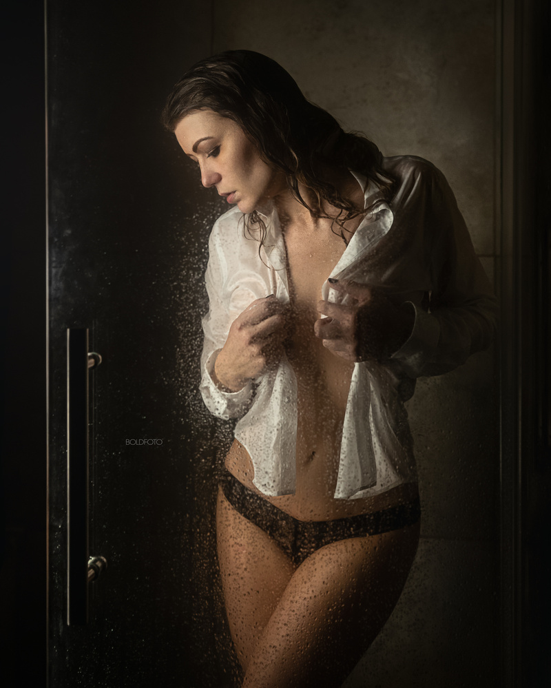 Female model photo shoot of Brooke Crawford by BoldFoto