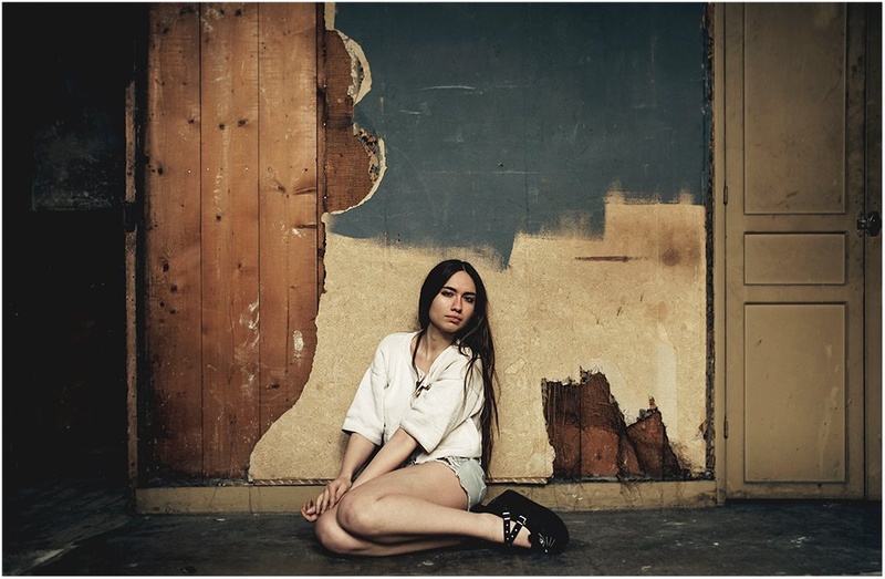 Female model photo shoot of Anahita Casanova