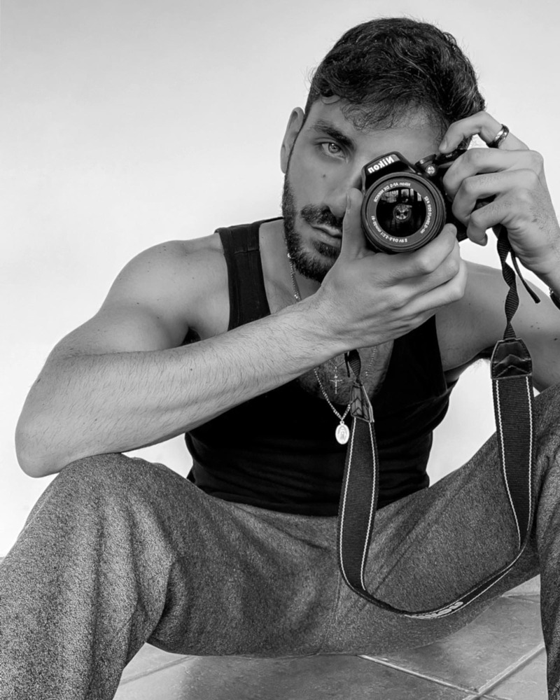 Male model photo shoot of GianlucaJoe