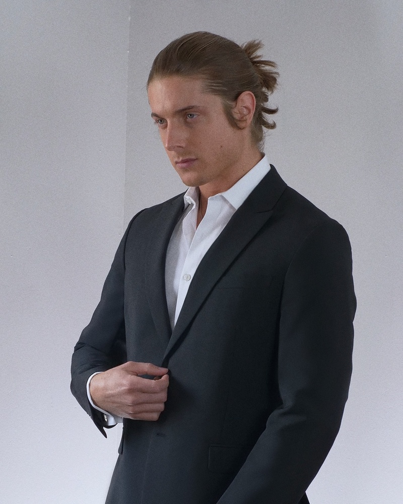 Male model photo shoot of nickgiumenti