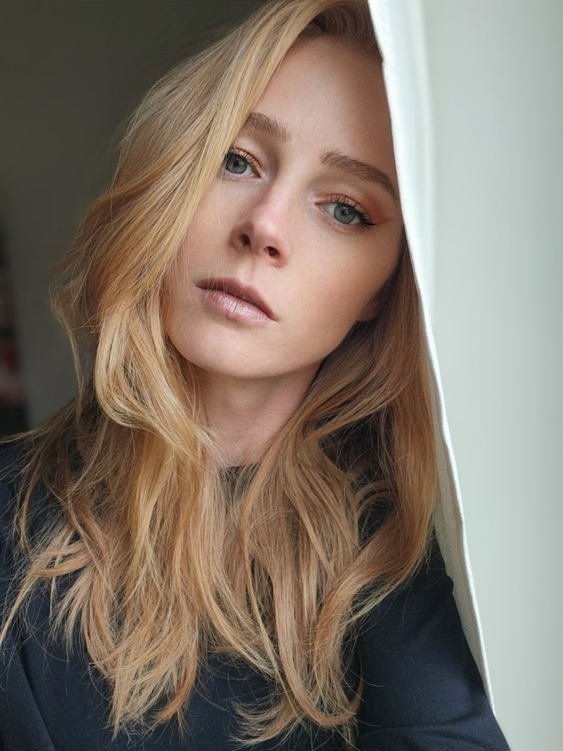 Female model photo shoot of Rechell McDonald