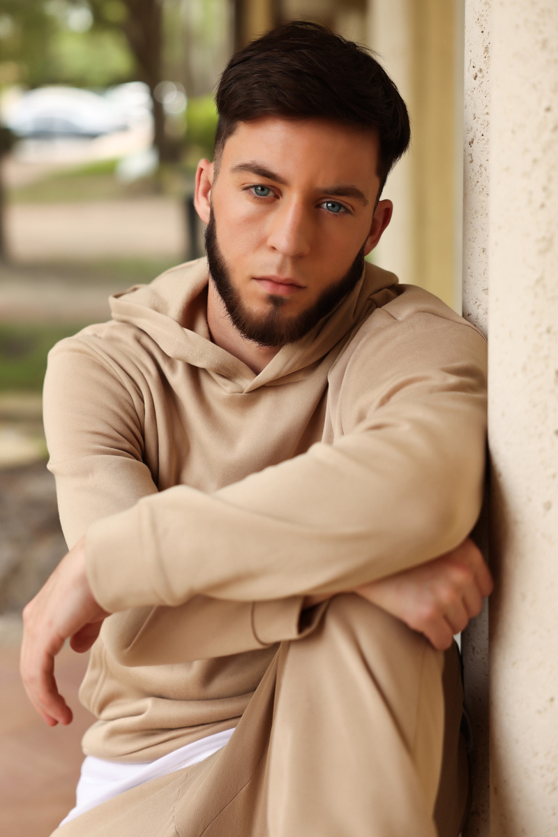 Male model photo shoot of Jordan Barrett