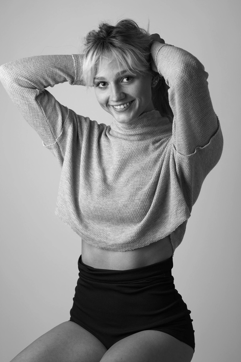 Female model photo shoot of rileysexton