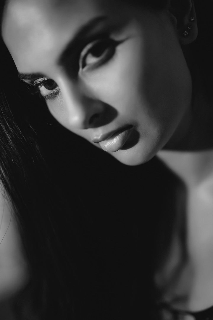 Female model photo shoot of Depani