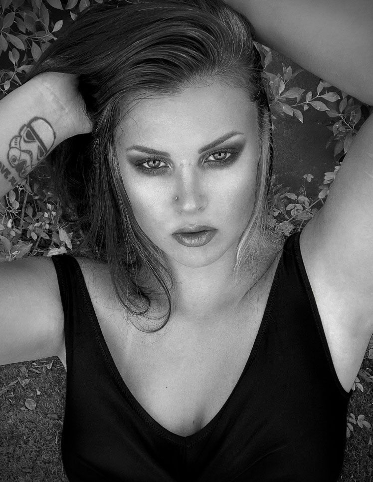 Female model photo shoot of Amelia Talon