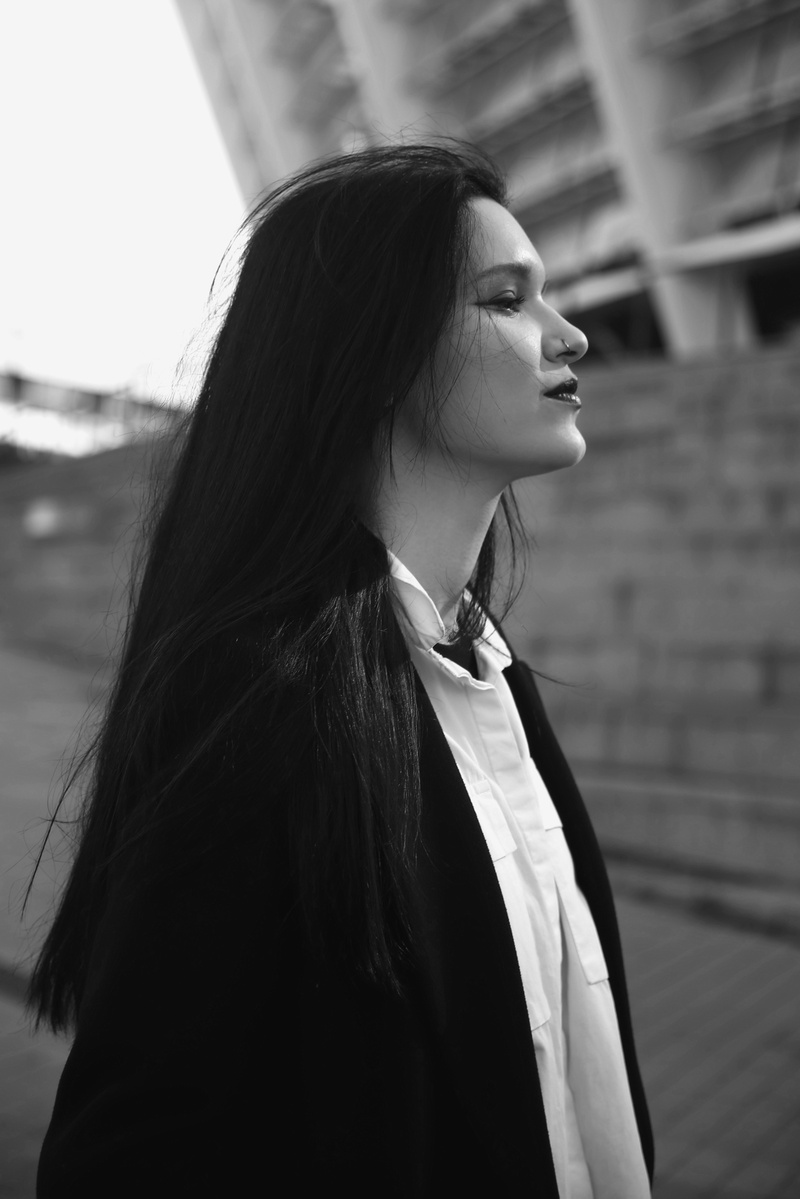 Female model photo shoot of Elli Laventeli in Kyiv, Ukraine