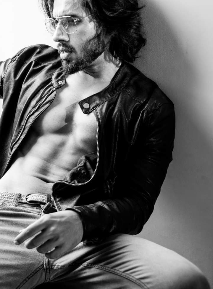 Male model photo shoot of Rio Khan