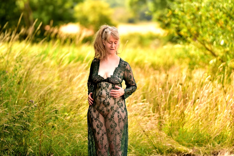 Female model photo shoot of Lanie Artists Model in Warwickshire