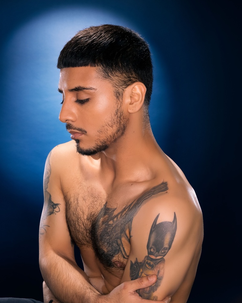Male model photo shoot of Omaruchan
