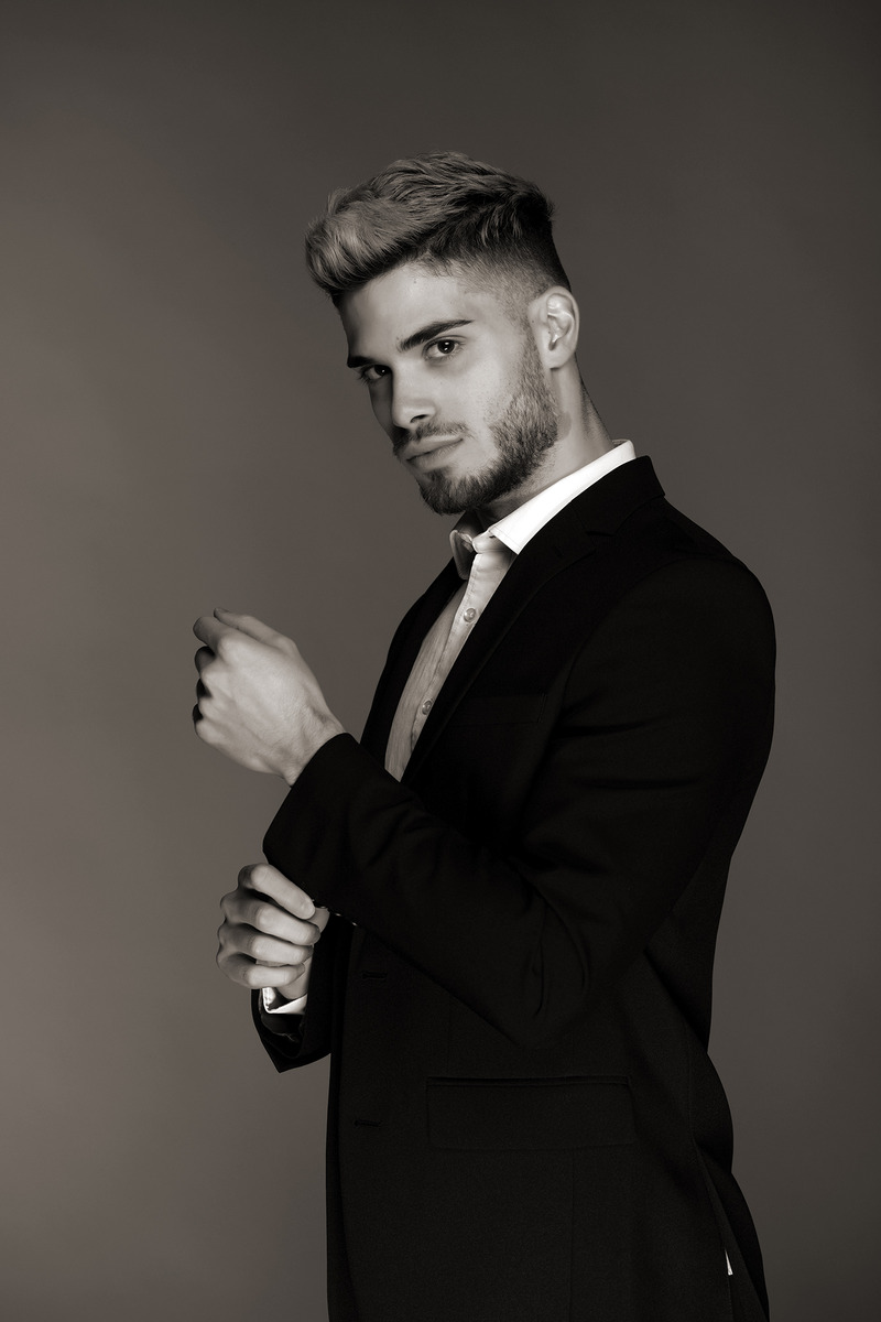 Male model photo shoot of Gianluca l m in London