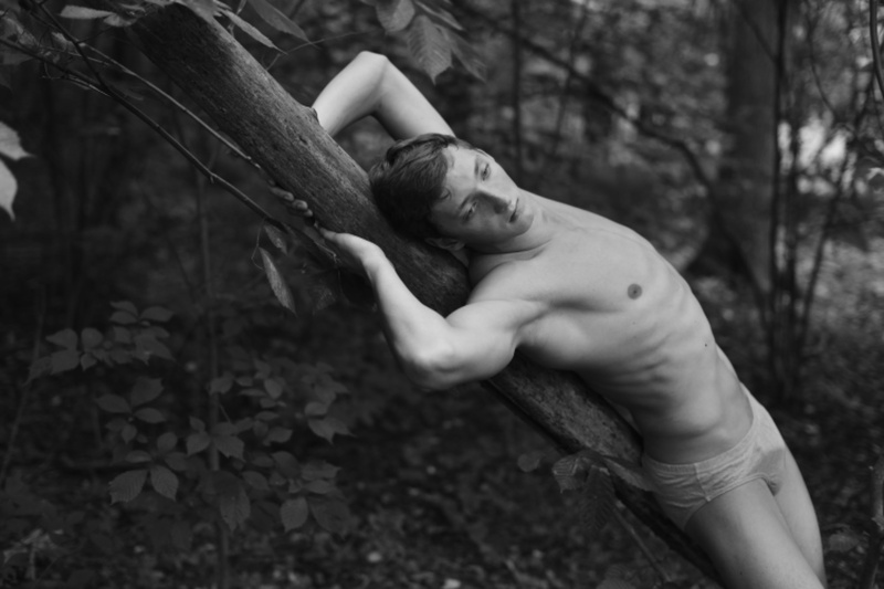 Male model photo shoot of ArtBelenov