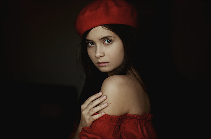 Female model photo shoot of Hanna Nevreva