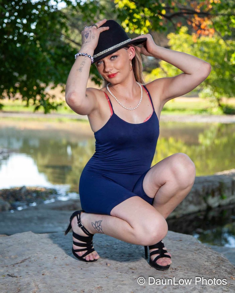 Female model photo shoot of brokenbeauty23 in Salado TX
