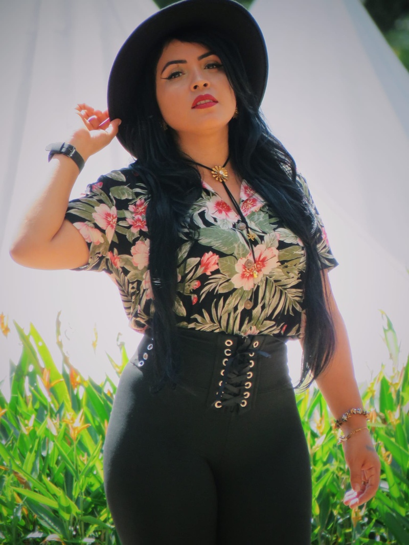Female model photo shoot of Yuly2019 in Colombia