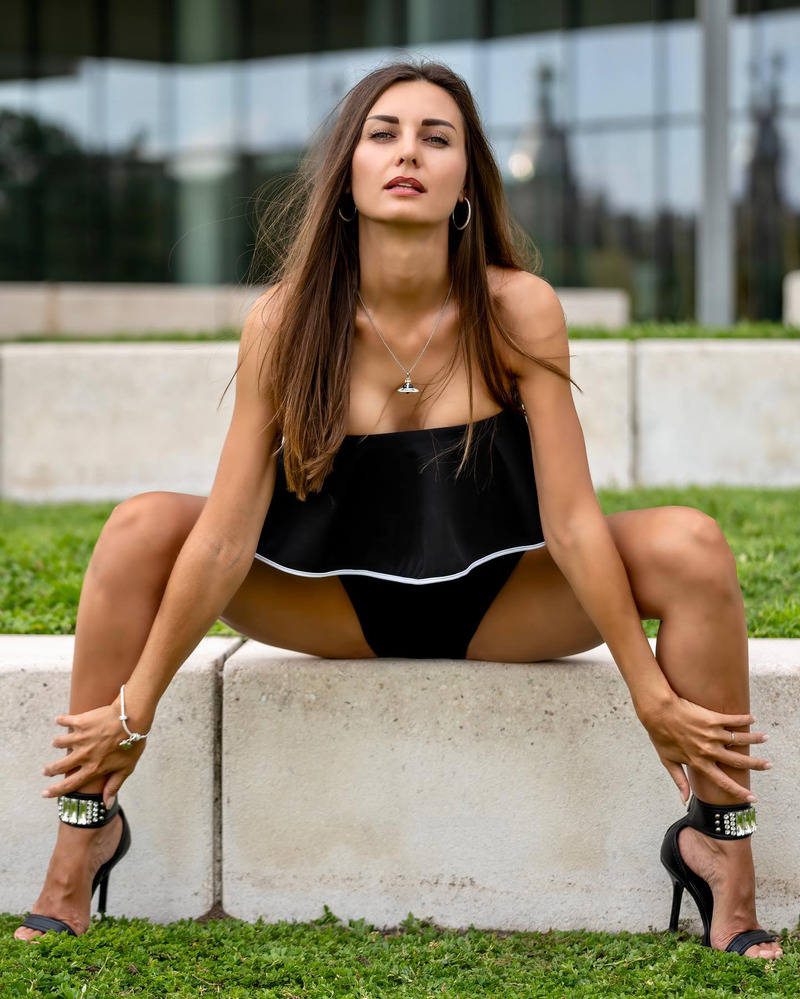 Female model photo shoot of Zarina_Omarova in Tampa , FL