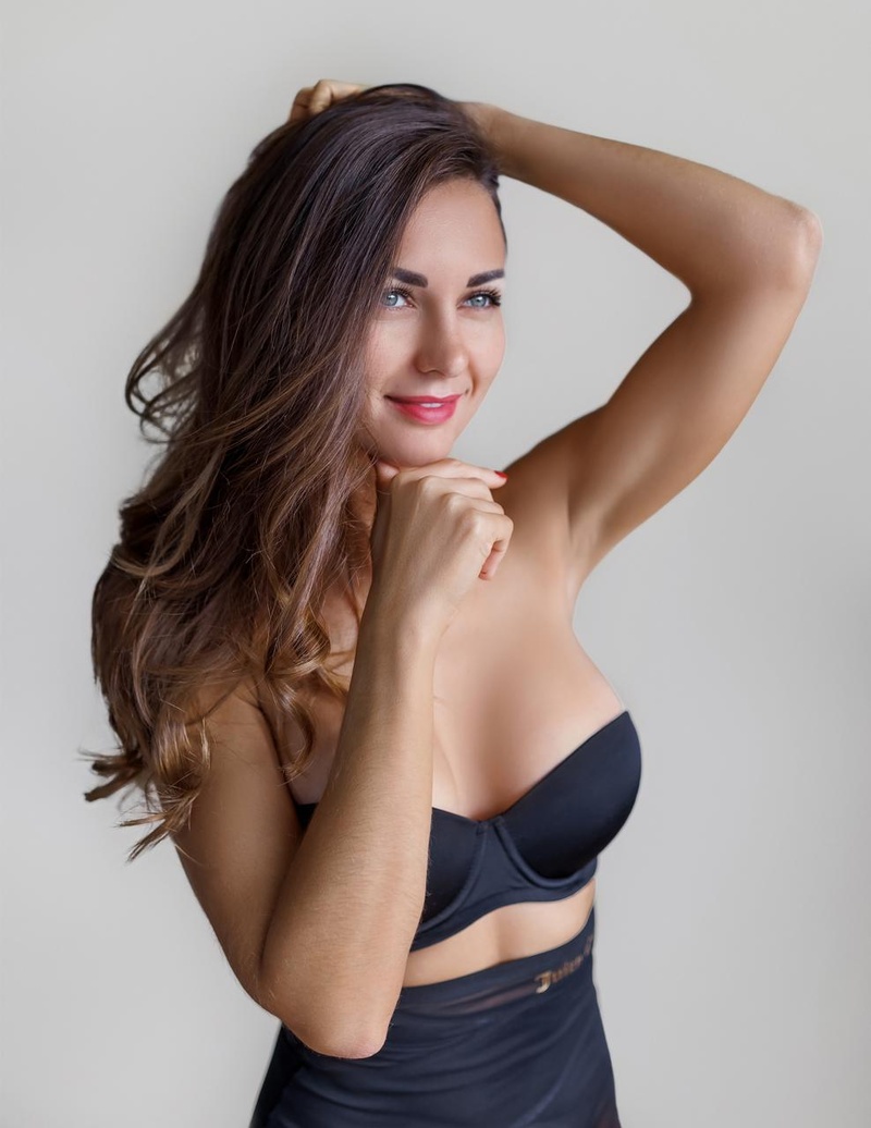 Female model photo shoot of Zarina_Omarova