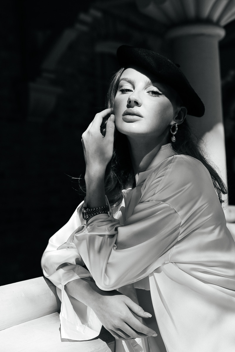Female model photo shoot of Kateryna Hosudarska