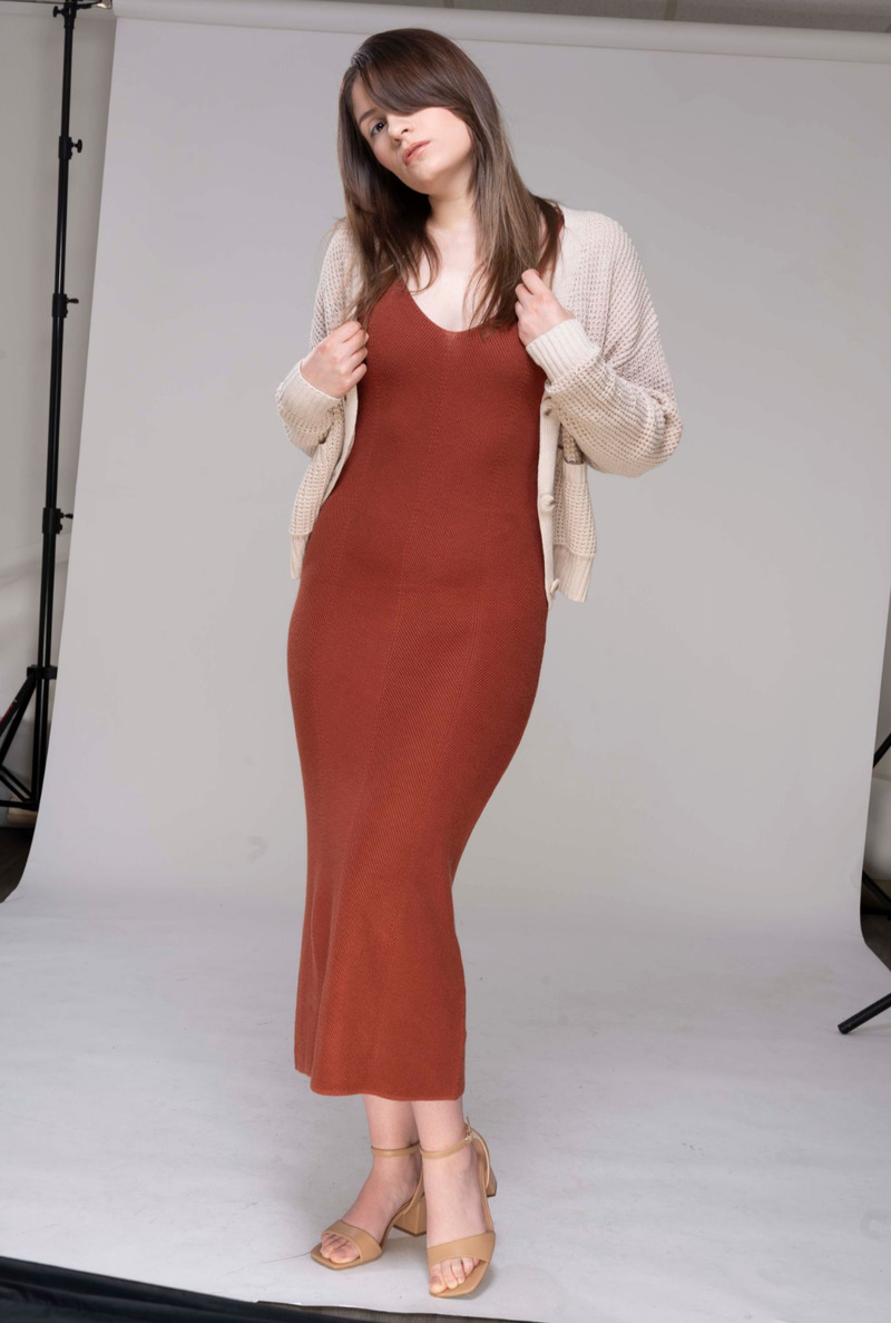 Female model photo shoot of Julierosemodel
