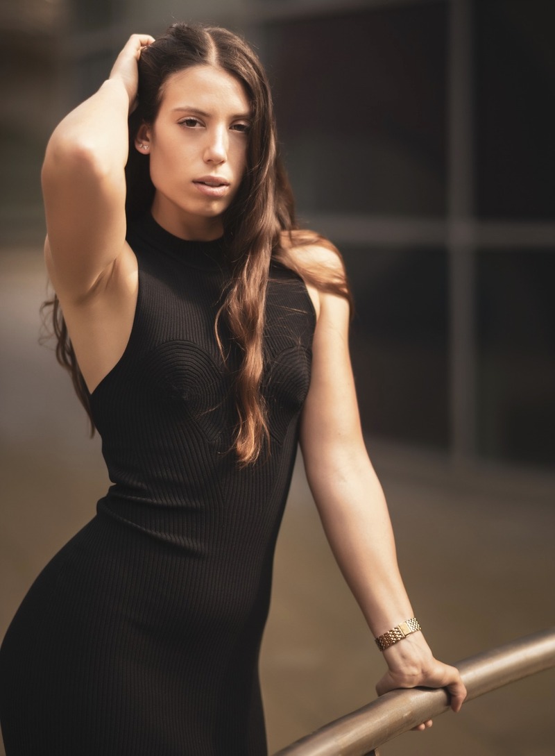 Female model photo shoot of AndreaQueipo