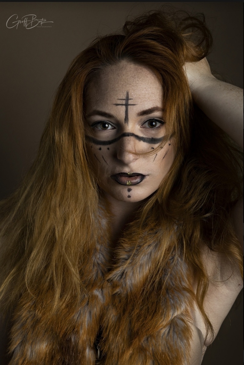 Female model photo shoot of Lucia Eclipse