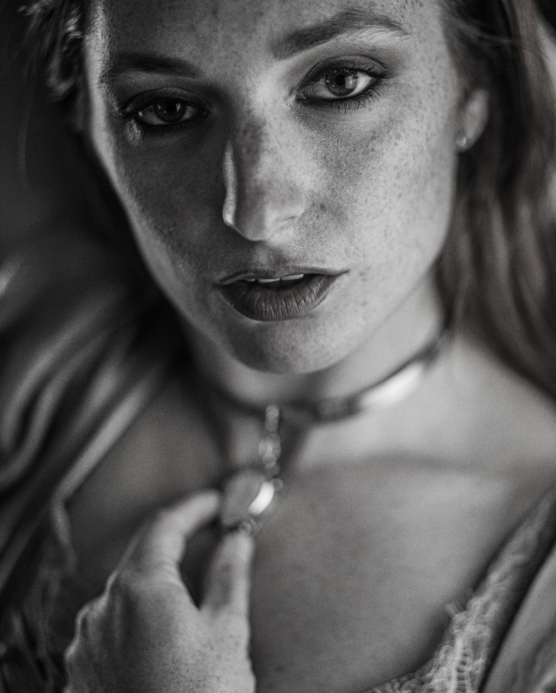 Female model photo shoot of Lucia Eclipse in Tempe, AZ