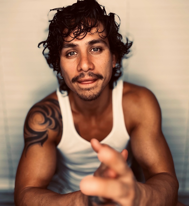 Male model photo shoot of Jonathan Platero