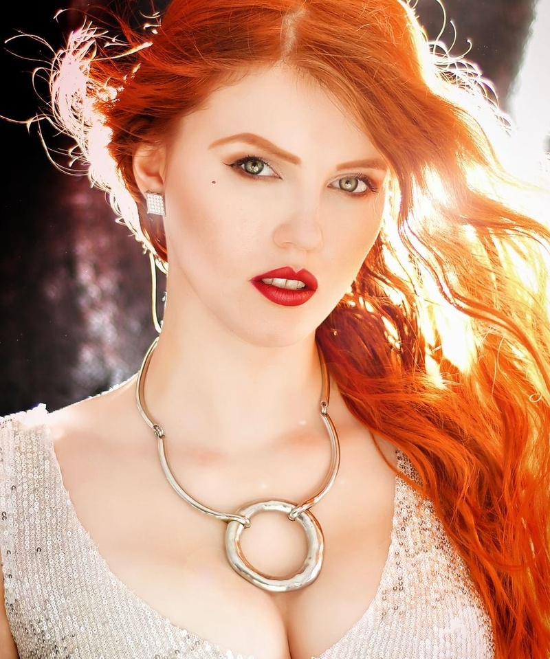 Female model photo shoot of Avalon Rose Thornberry in Niagara Falls