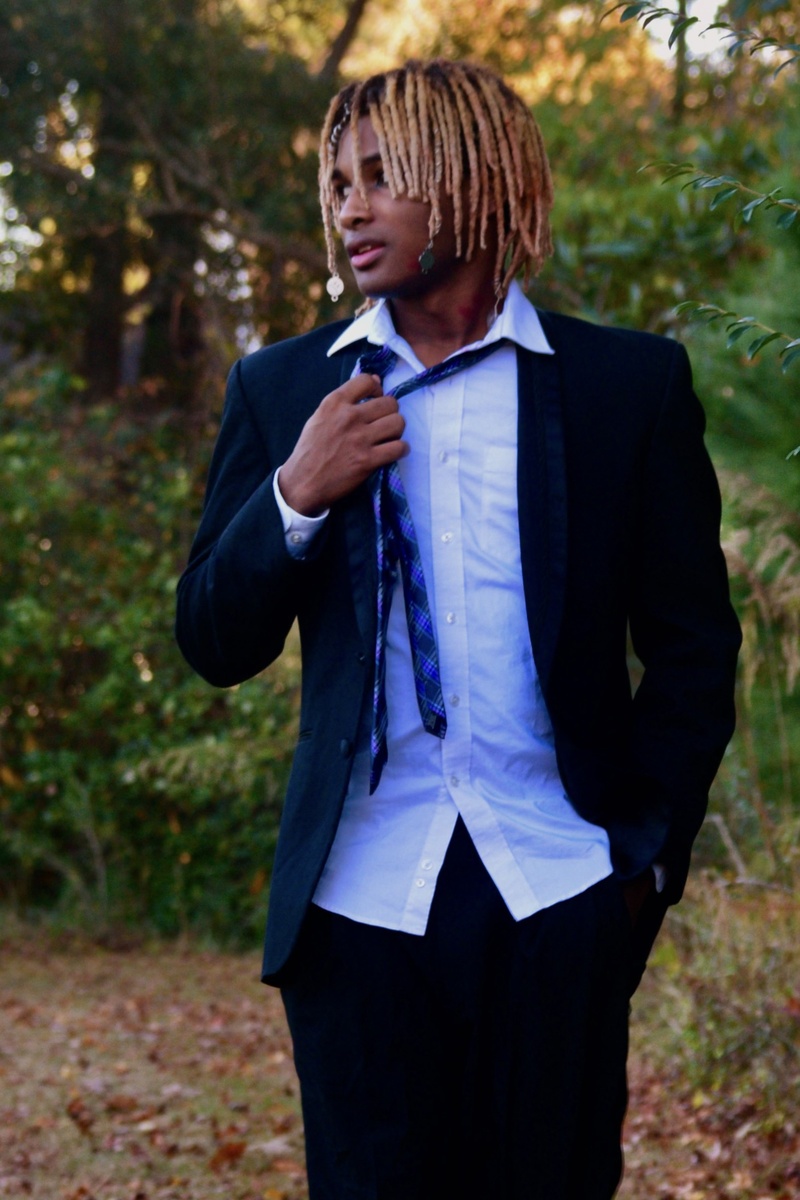 Male model photo shoot of MalFrazier in Downtown Wilmington