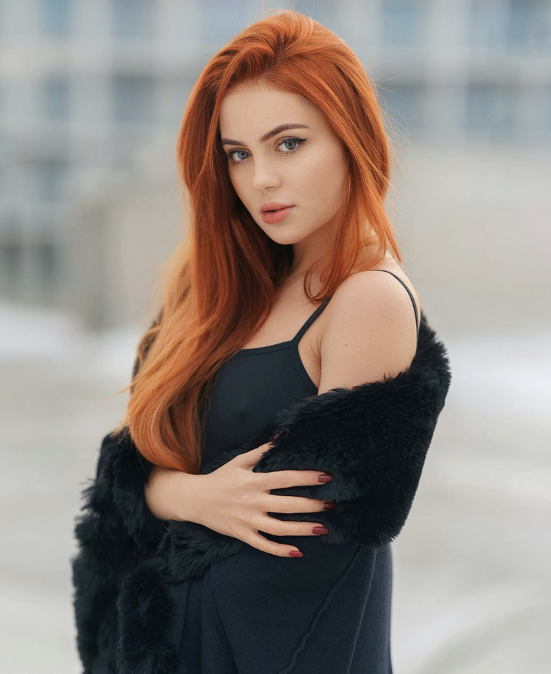 Female model photo shoot of Karolevna