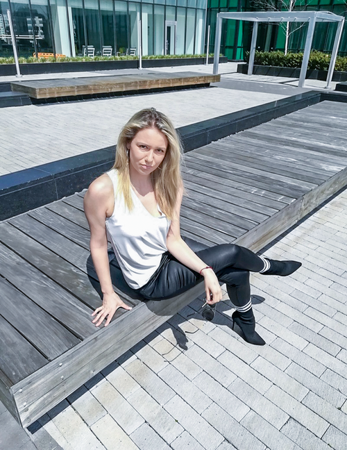 Female model photo shoot of KaterninaEM
