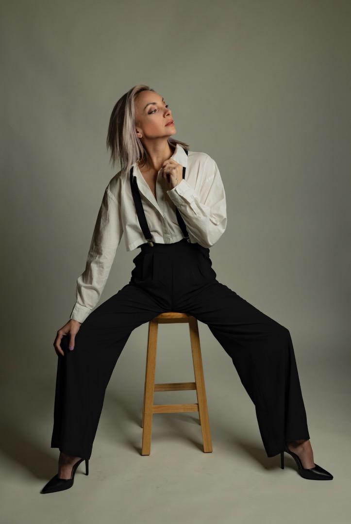 Female model photo shoot of Rachel Rose R by Geoffbatzphotography in Tucson AZ