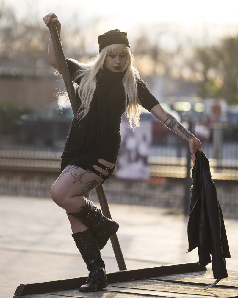 Female model photo shoot of Bastmodeus by licentious_aperture in Marietta Square