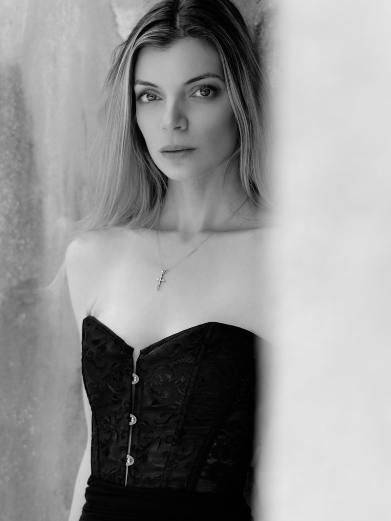 Female model photo shoot of Darling Cashley by Kevin Kolber