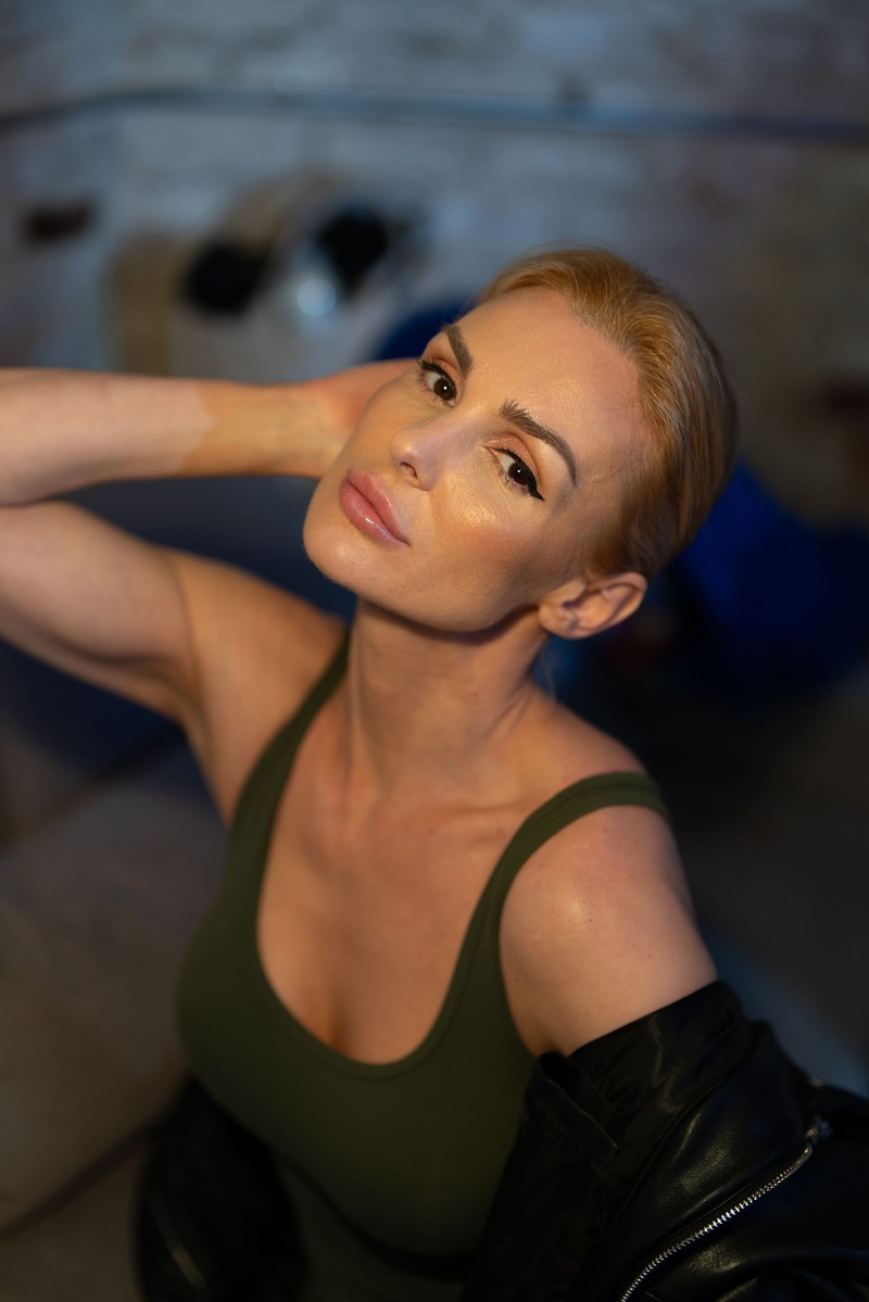 Female model photo shoot of Stanislava Yushyna in LA