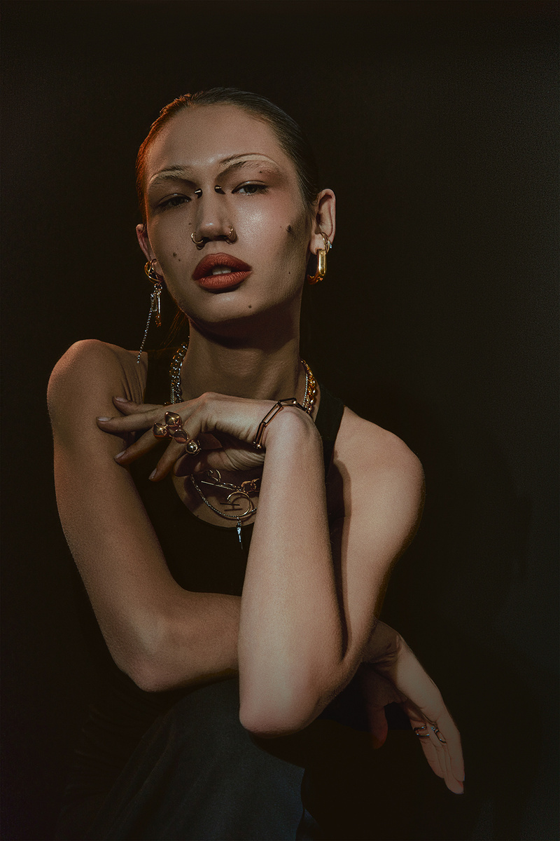 Female model photo shoot of Yuliia Kizilyil