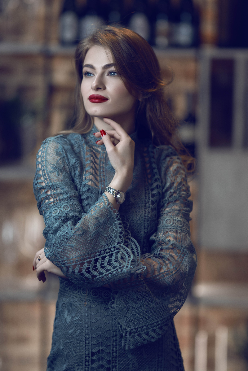 Female model photo shoot of Lesia Skrypnyk