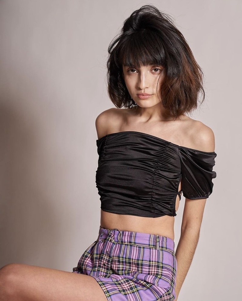 Female model photo shoot of Moxinur  Rayimkulova