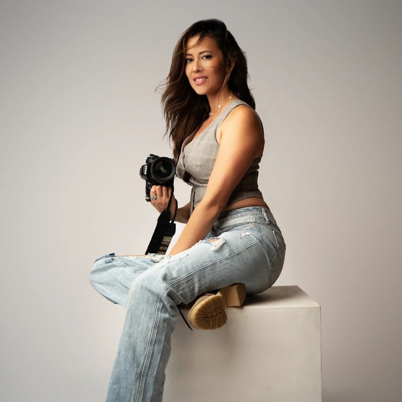 Female model photo shoot of Drea S