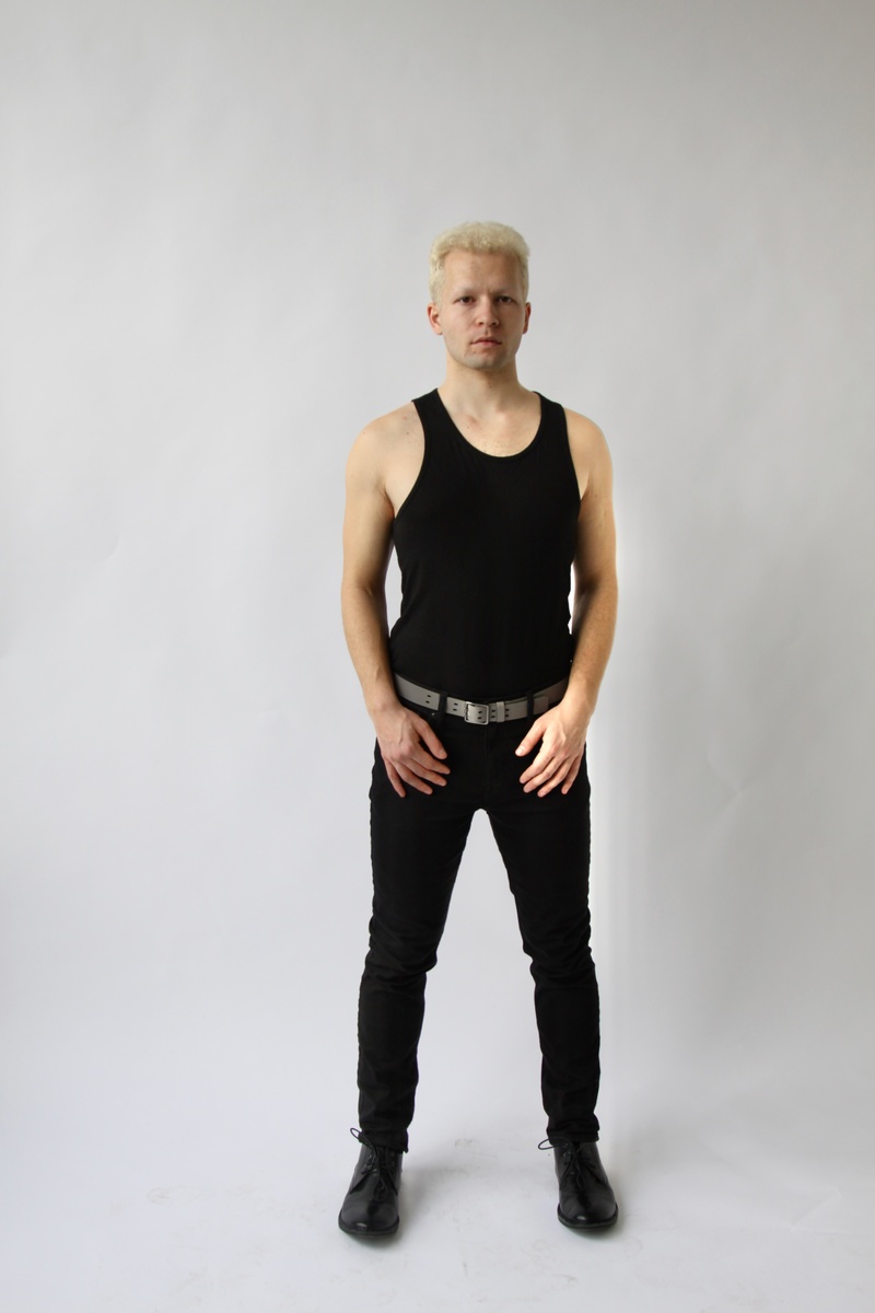 Male model photo shoot of graysonswillenbacher