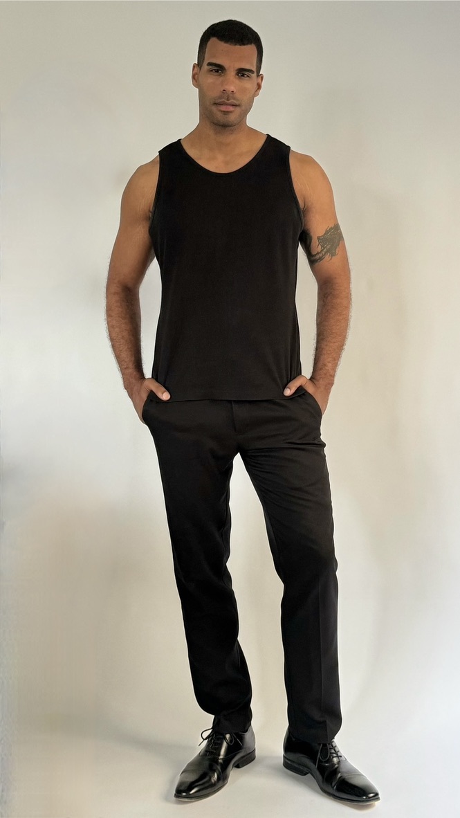 Male model photo shoot of Dominic Damien Wagner